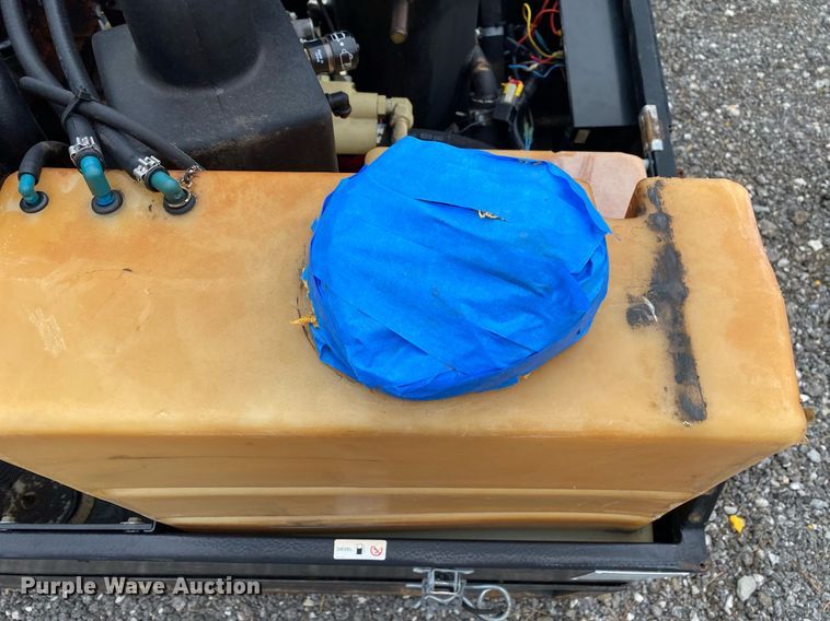 image for item KB9508 2007 Ingersoll Rand P90  air compressor