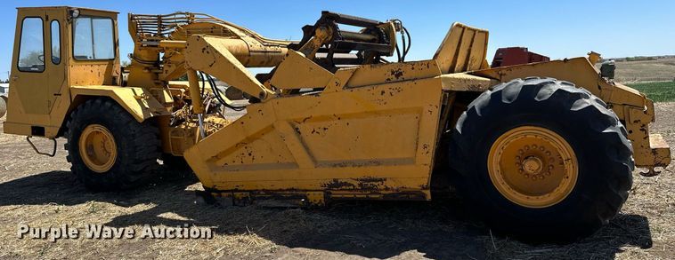 image for item KL9182 1978 John Deere 762  elevating scraper