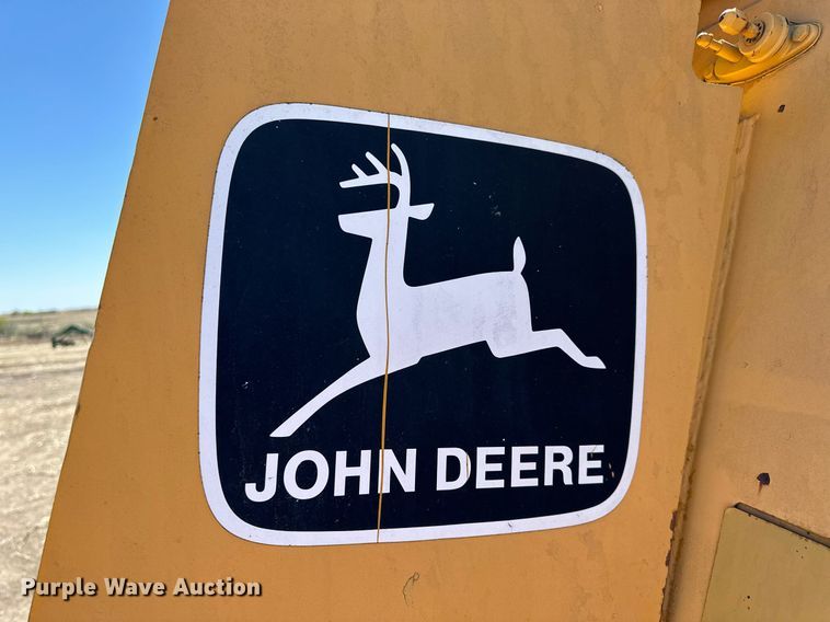 image for item KL9182 1978 John Deere 762  elevating scraper