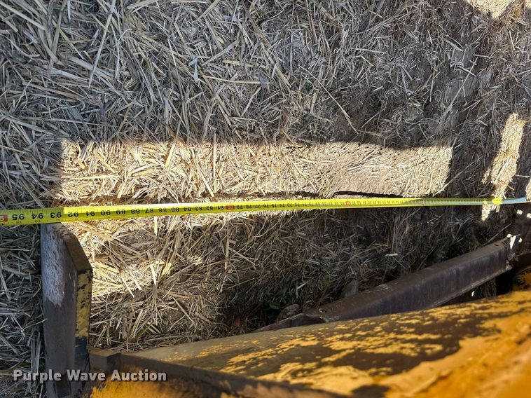 image for item KL9182 1978 John Deere 762  elevating scraper