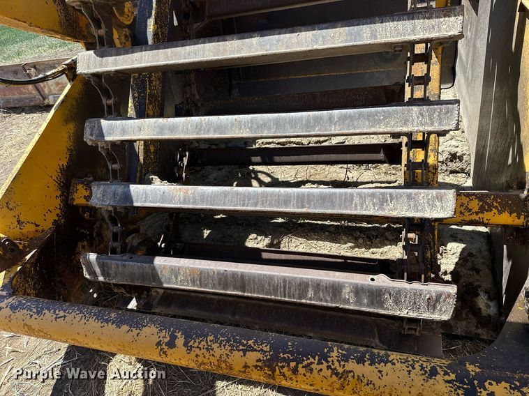 image for item KL9182 1978 John Deere 762  elevating scraper