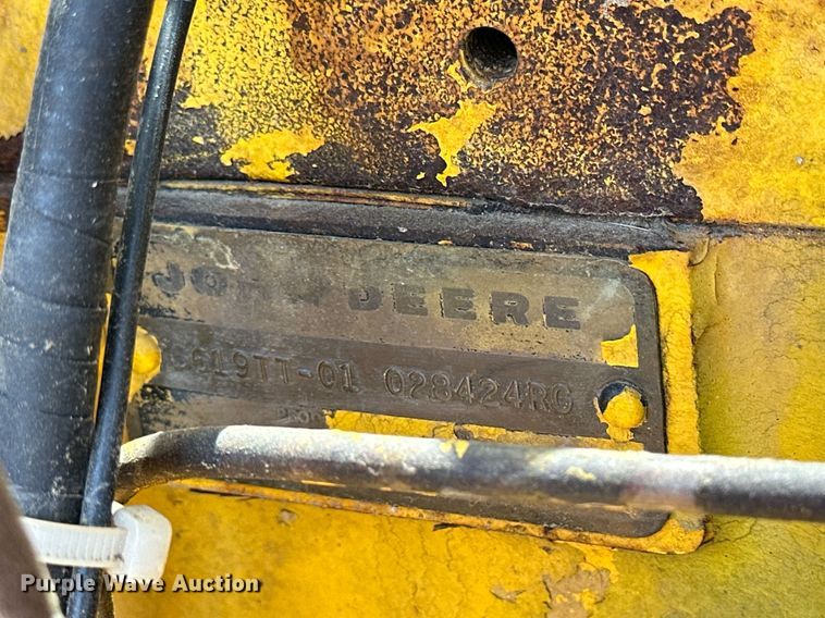 image for item KL9182 1978 John Deere 762  elevating scraper