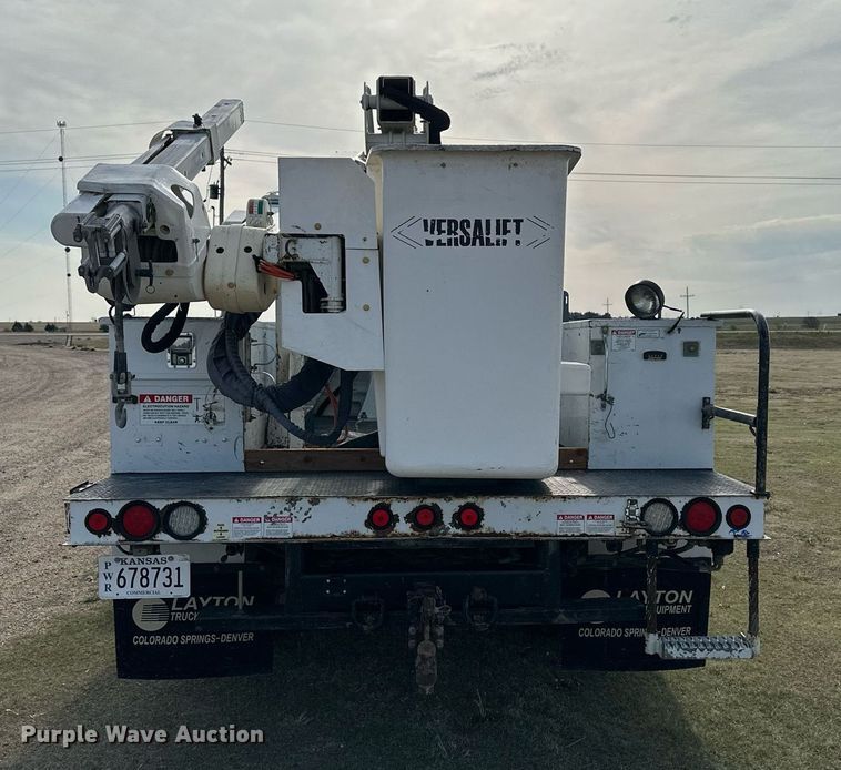 image for item KL9234 2012 Ford F550 Super Duty  bucket truck