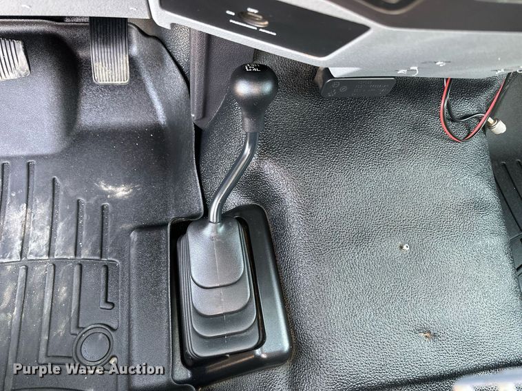 image for item KL9234 2012 Ford F550 Super Duty  bucket truck