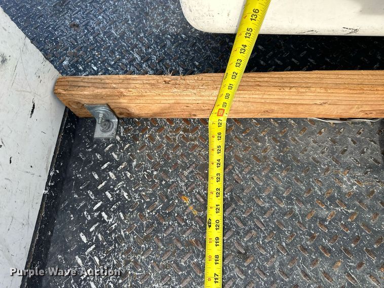 image for item KL9234 2012 Ford F550 Super Duty  bucket truck