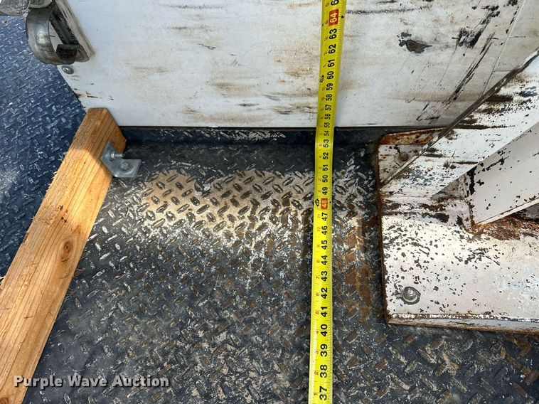 image for item KL9234 2012 Ford F550 Super Duty  bucket truck