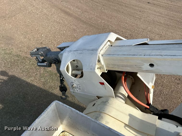 image for item KL9234 2012 Ford F550 Super Duty  bucket truck