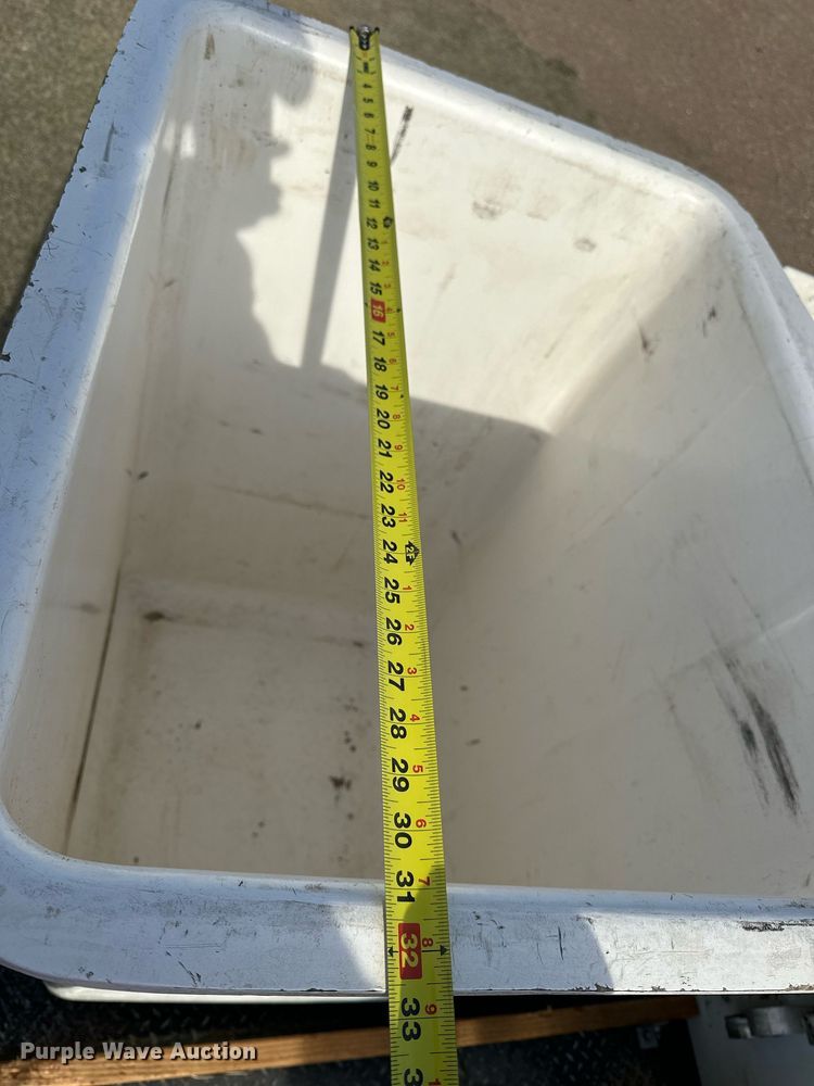 image for item KL9234 2012 Ford F550 Super Duty  bucket truck