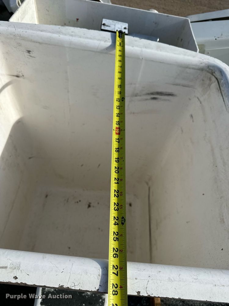 image for item KL9234 2012 Ford F550 Super Duty  bucket truck