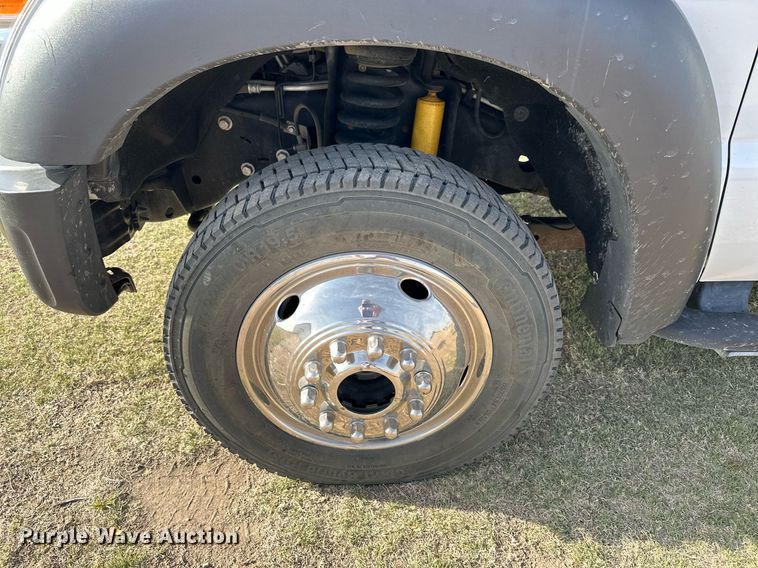 image for item KL9234 2012 Ford F550 Super Duty  bucket truck