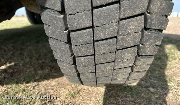 image for item KL9234 2012 Ford F550 Super Duty  bucket truck