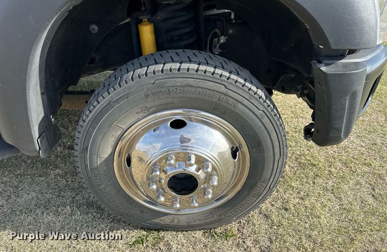 image for item KL9234 2012 Ford F550 Super Duty  bucket truck