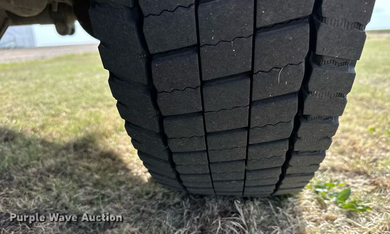 image for item KL9234 2012 Ford F550 Super Duty  bucket truck