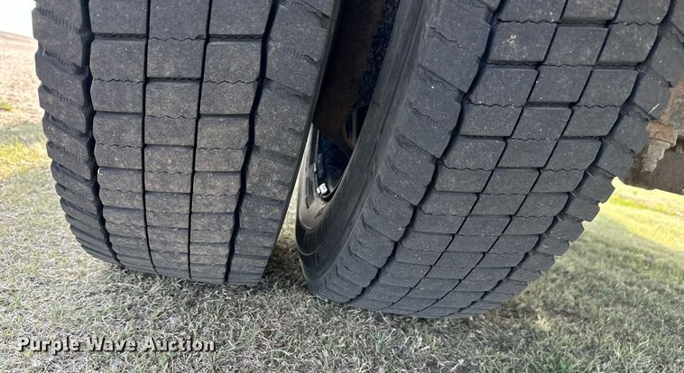 image for item KL9234 2012 Ford F550 Super Duty  bucket truck