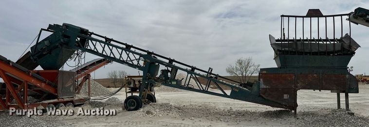 image for item KL9246 Powerscreen  screening plant