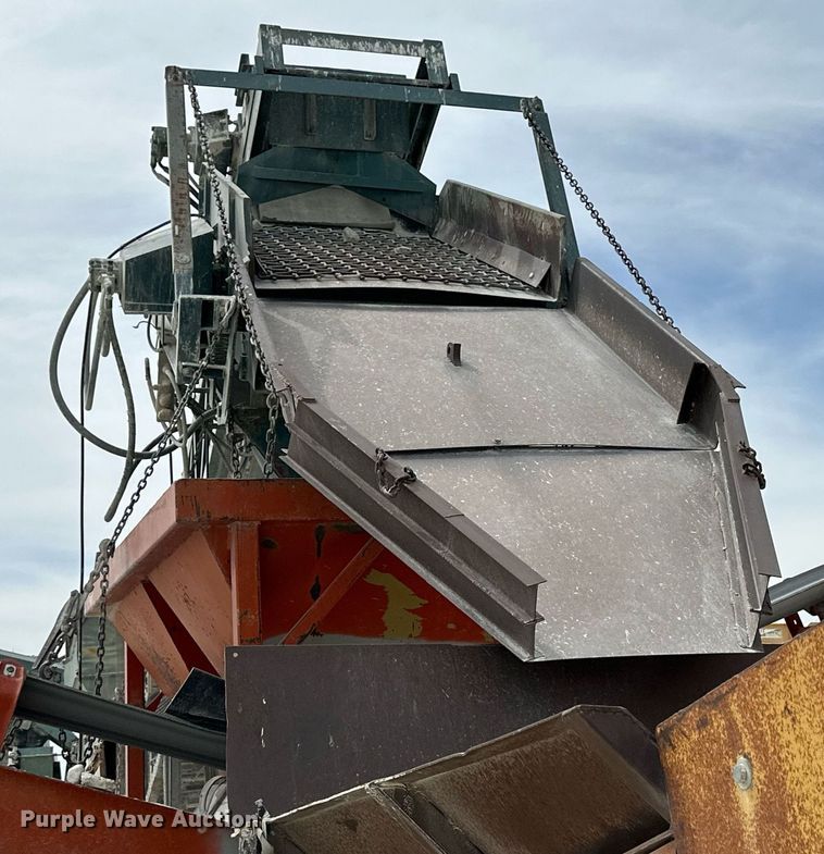 image for item KL9246 Powerscreen  screening plant