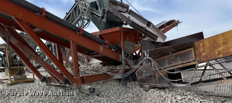 image for item KL9246 Powerscreen  screening plant