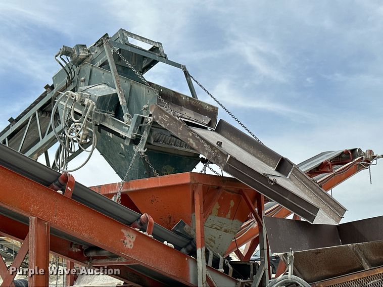 image for item KL9246 Powerscreen  screening plant