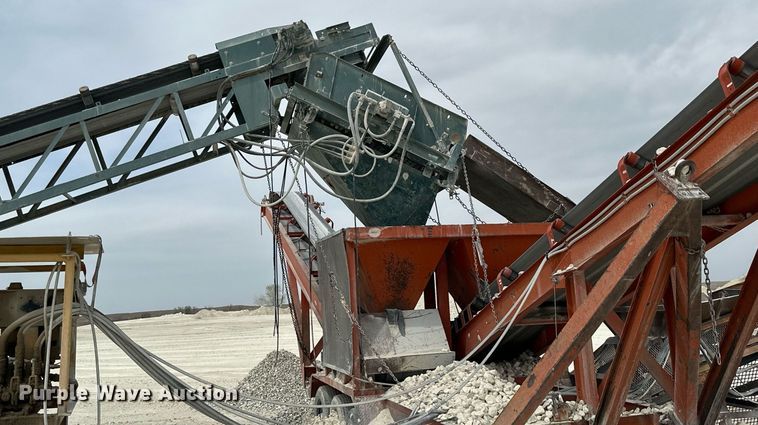 image for item KL9246 Powerscreen  screening plant