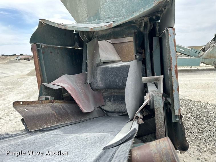 image for item KL9246 Powerscreen  screening plant