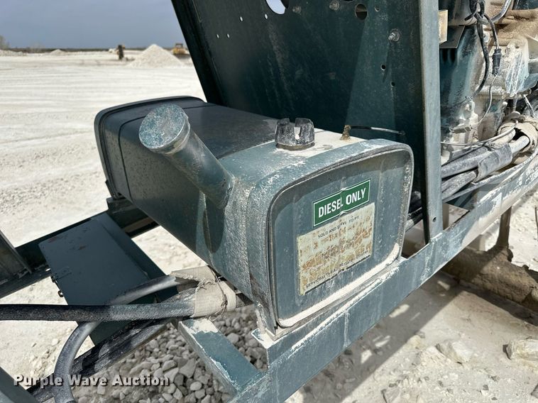 image for item KL9246 Powerscreen  screening plant