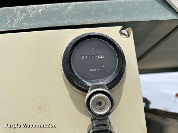 image for item KL9246 Powerscreen  screening plant