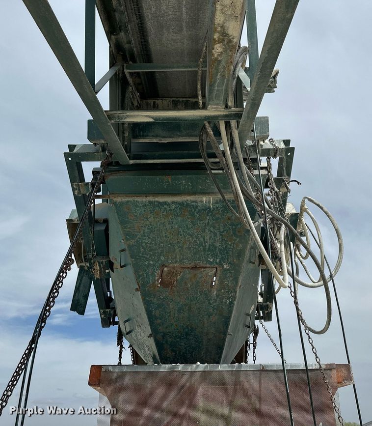 image for item KL9246 Powerscreen  screening plant