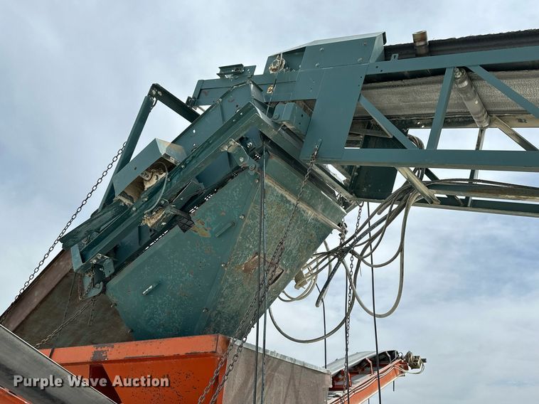 image for item KL9246 Powerscreen  screening plant