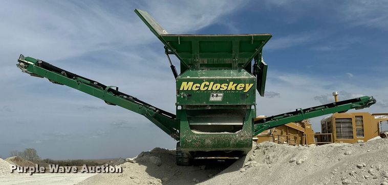 image for item KL9248 2015 McCloskey R105  screening plant