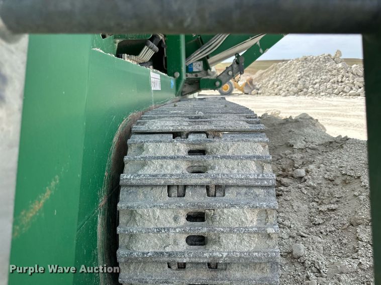 image for item KL9248 2015 McCloskey R105  screening plant