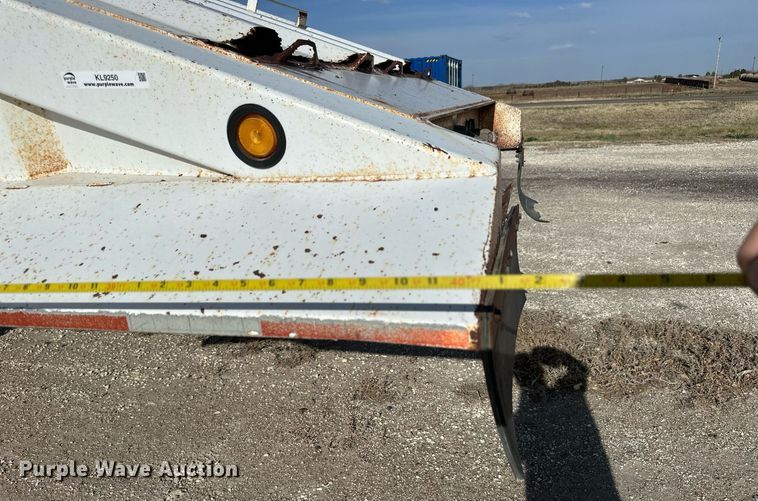 image for item KL9250 1994 CPS SBD 240  bottom dump trailer