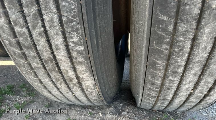 image for item KL9250 1994 CPS SBD 240  bottom dump trailer