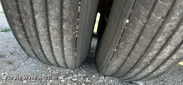 image for item KL9250 1994 CPS SBD 240  bottom dump trailer