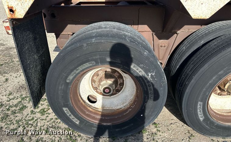 image for item KL9250 1994 CPS SBD 240  bottom dump trailer