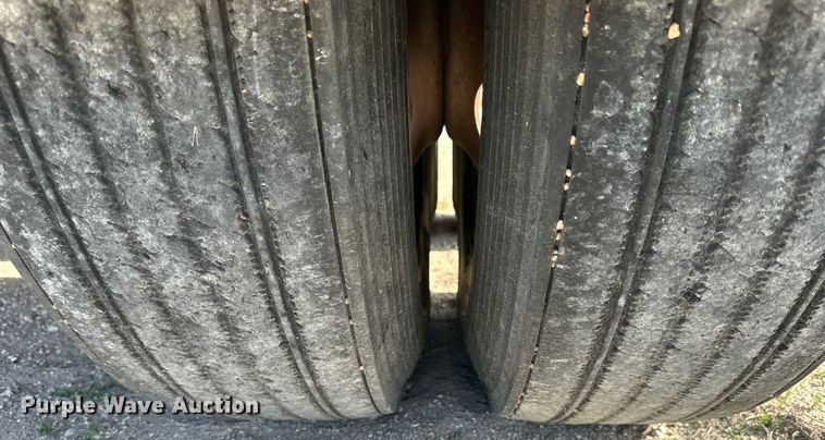 image for item KL9250 1994 CPS SBD 240  bottom dump trailer