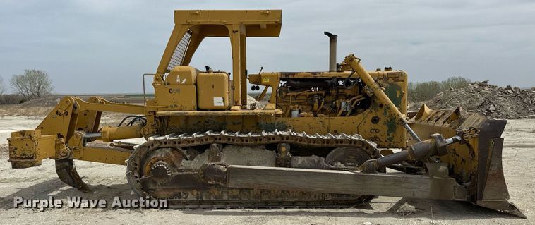 image for item KL9252 1975 Caterpillar D8K  dozer