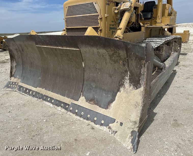 image for item KL9252 1975 Caterpillar D8K  dozer
