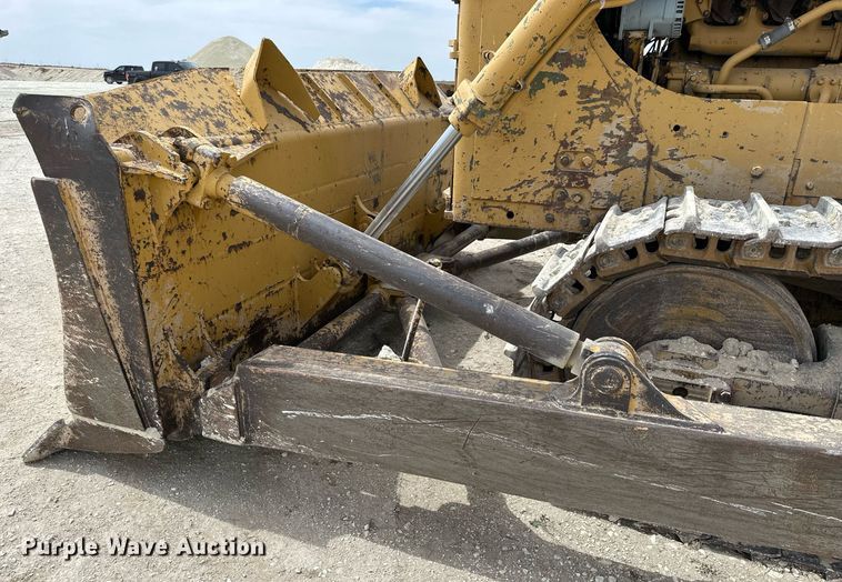 image for item KL9252 1975 Caterpillar D8K  dozer