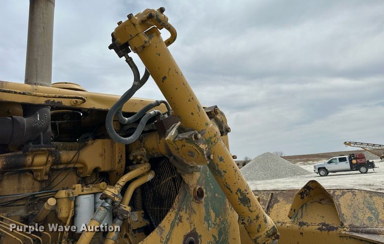 image for item KL9252 1975 Caterpillar D8K  dozer