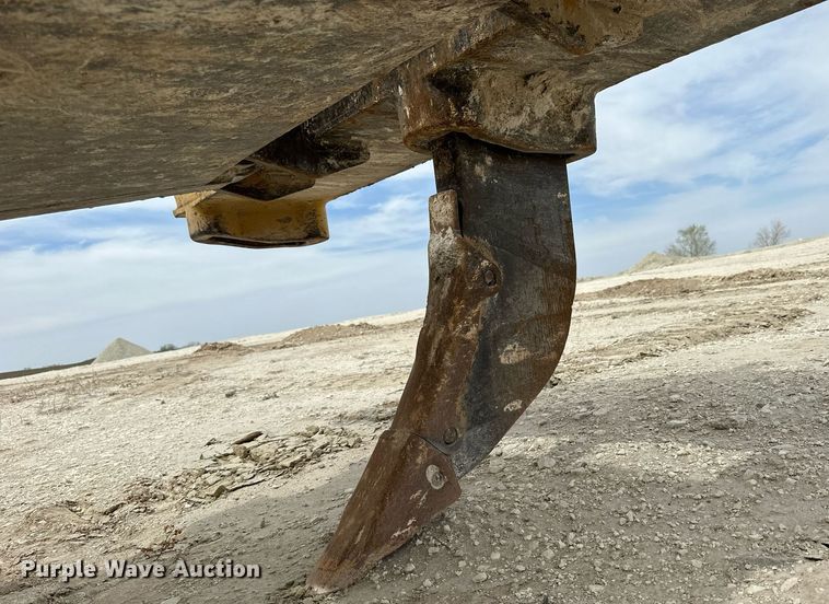 image for item KL9252 1975 Caterpillar D8K  dozer