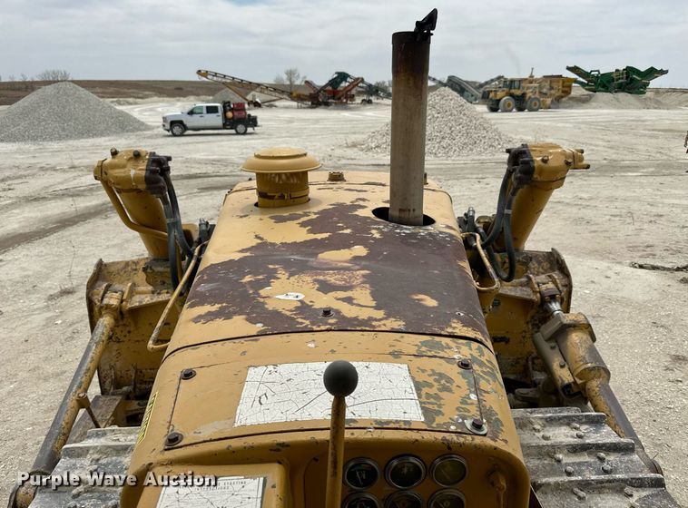 image for item KL9252 1975 Caterpillar D8K  dozer