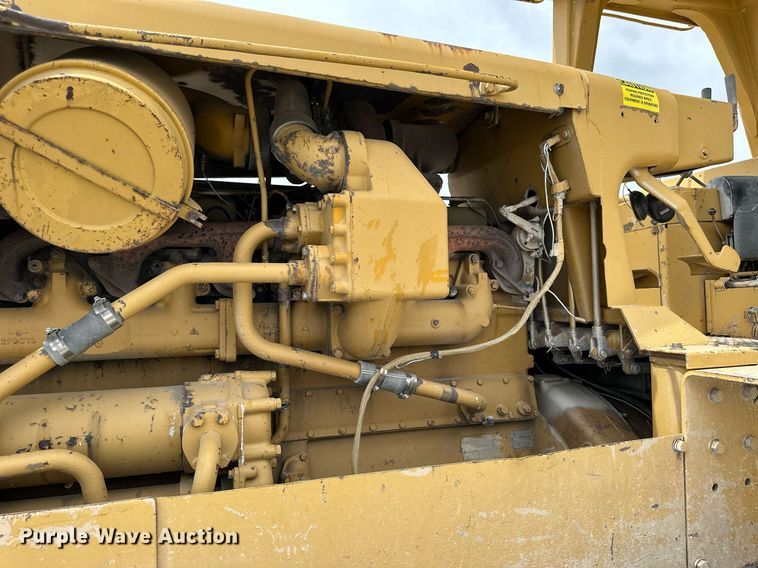 image for item KL9252 1975 Caterpillar D8K  dozer