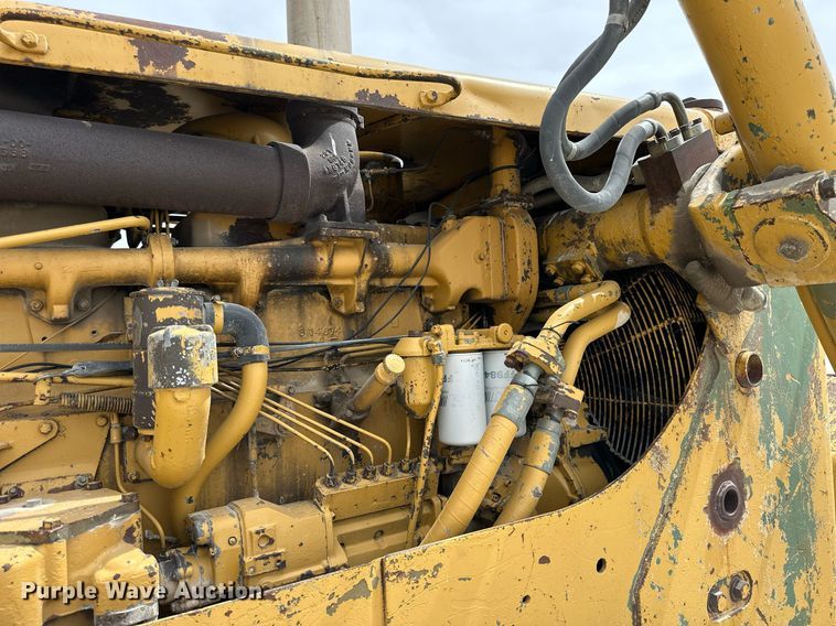 image for item KL9252 1975 Caterpillar D8K  dozer