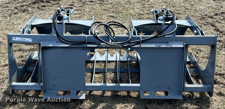 image for item KR9434 Skid steer grapple bucket