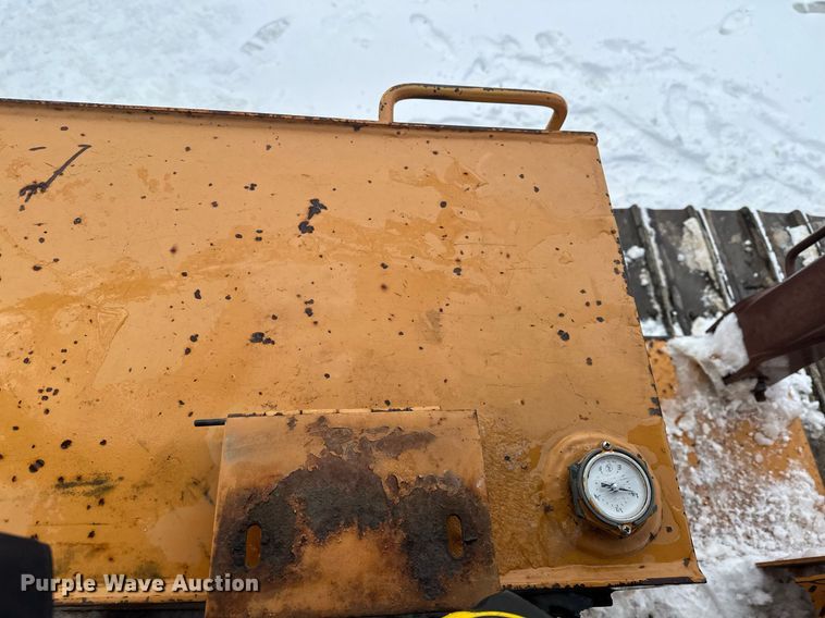 image for item KU9918 1990 Case 1150E  dozer