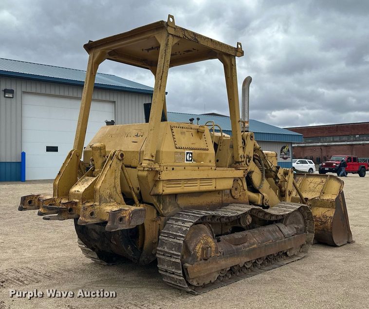 image for item KU9931 1974 Caterpillar 955L  track loader