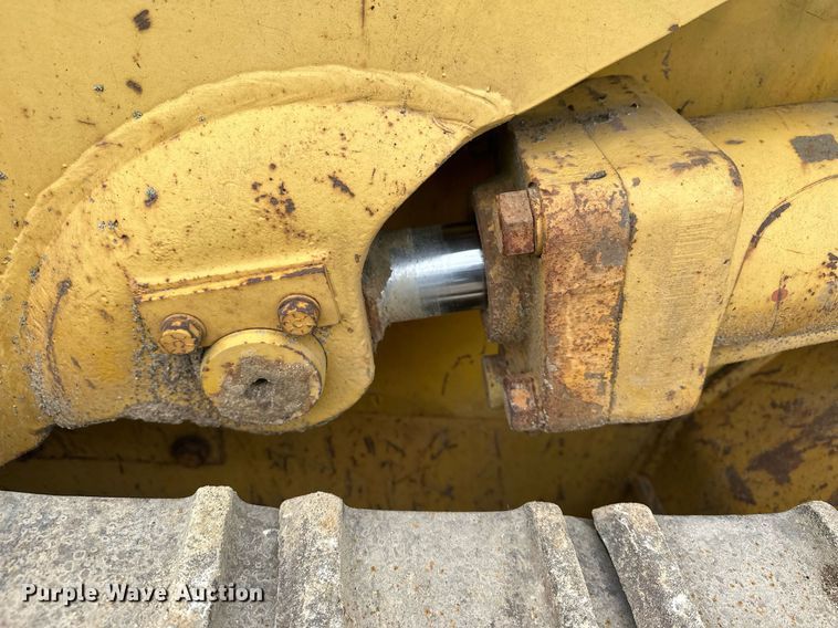 image for item KU9931 1974 Caterpillar 955L  track loader
