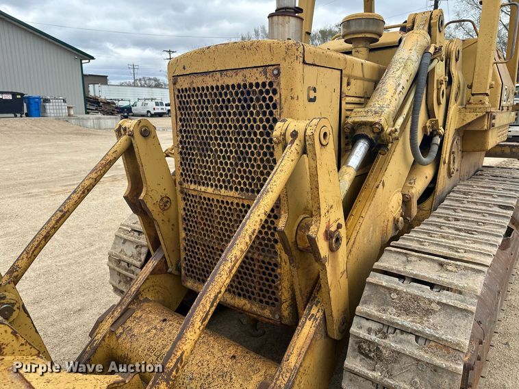 image for item KU9931 1974 Caterpillar 955L  track loader