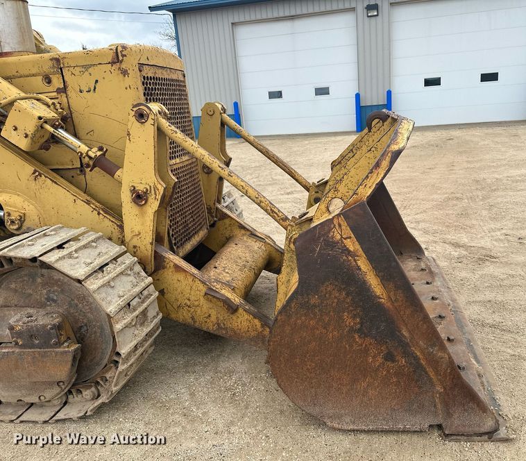 image for item KU9931 1974 Caterpillar 955L  track loader