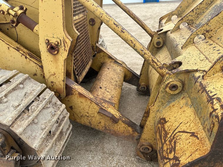 image for item KU9931 1974 Caterpillar 955L  track loader